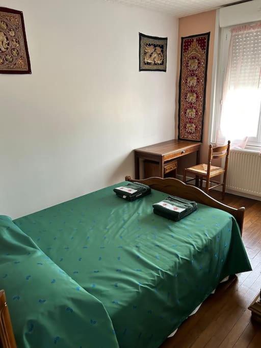 5Min Futuroscope 80M2 - 3 Chambres - Parking Prive - Wifi - Jardin Chasseneuil-du-Poitou Exterior foto